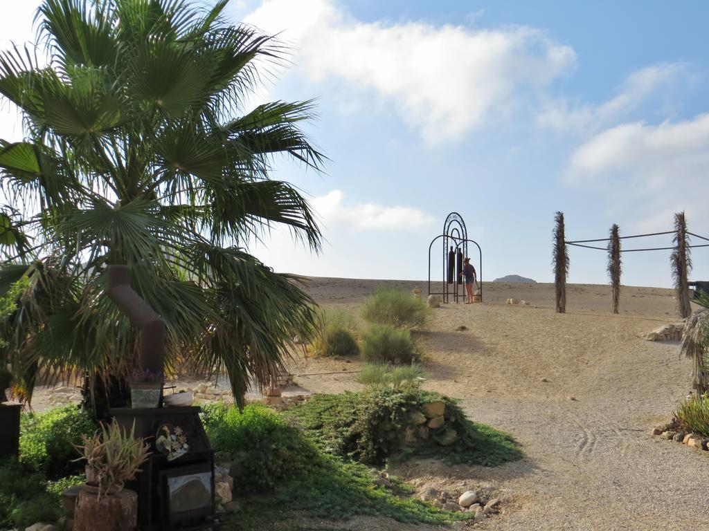 Succah In The Desert Mitzpe Ramon Exterior foto